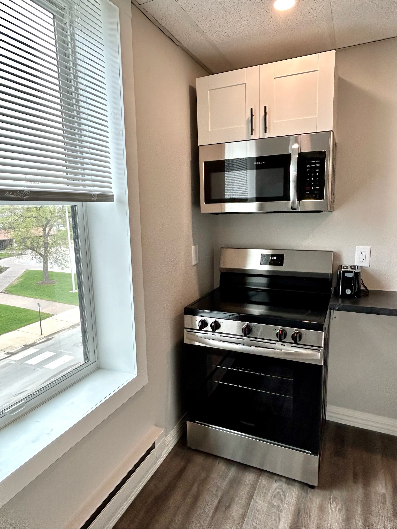 204 4th Avenue - 301